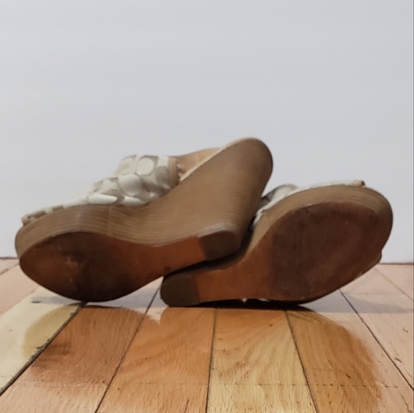 Coach Janet Sandals - Picture 6 of 7